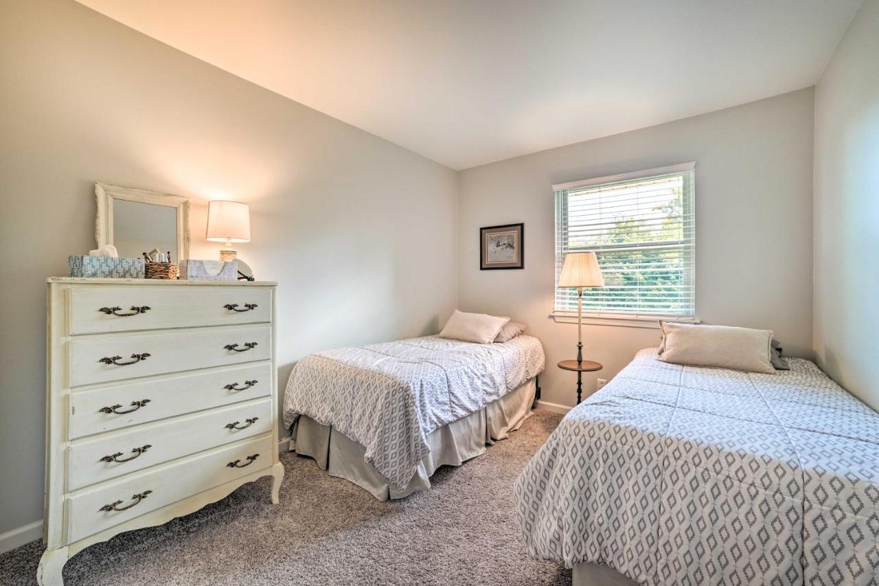 Harbor Springs Retreat With Grill About 1 Mi To Beach! Exterior photo